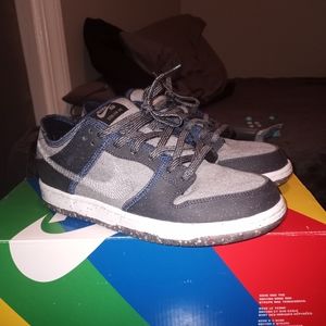 Nike SB Dunk 7.5